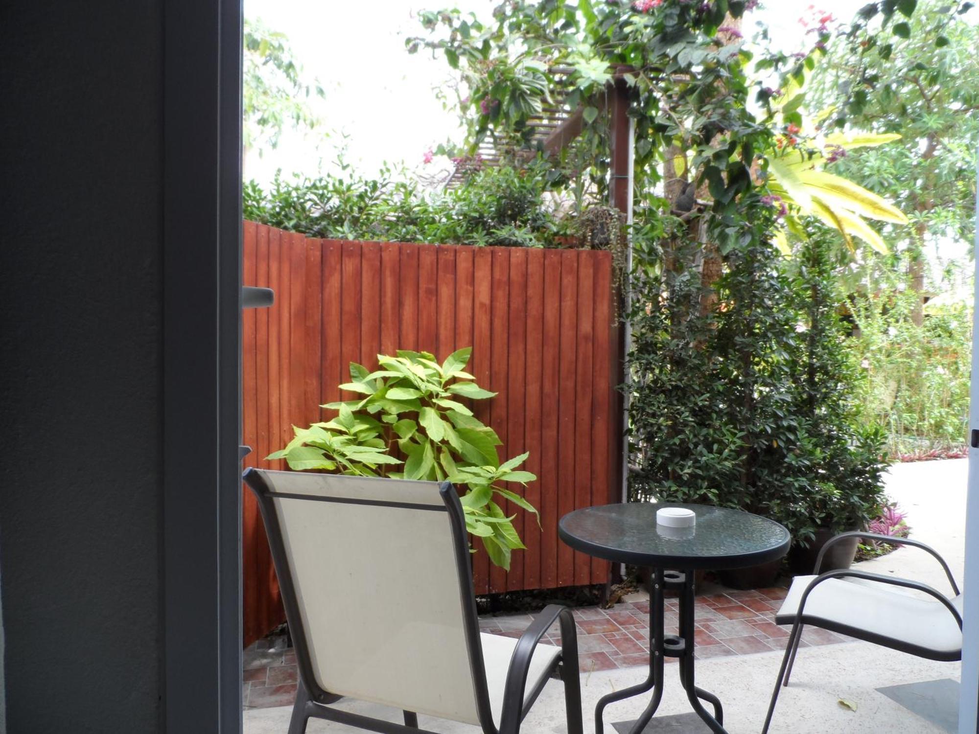 Baan Sabaaidee - Adult Friendly Hotel HHQ Kamer foto
