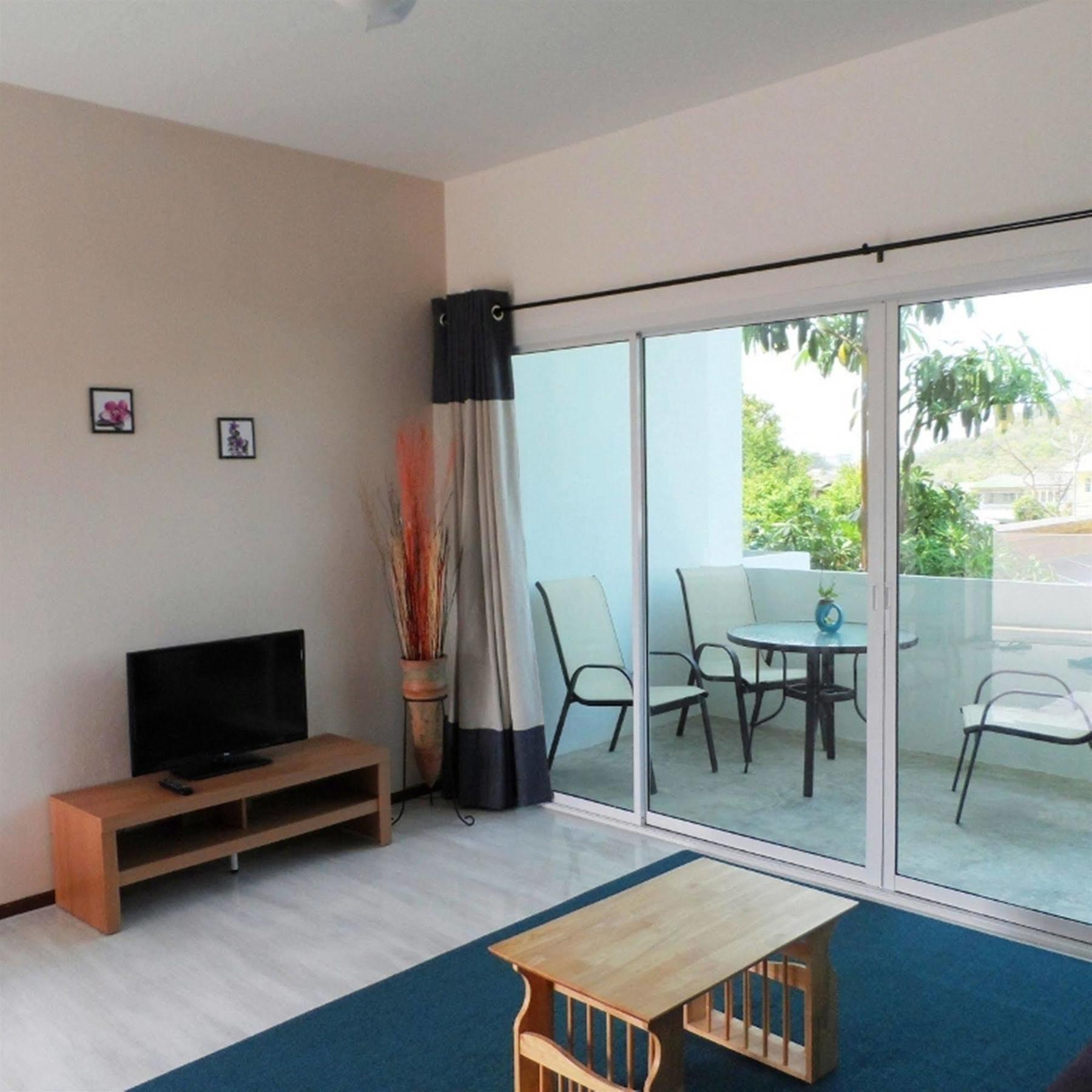 Baan Sabaaidee - Adult Friendly Hotel HHQ Buitenkant foto