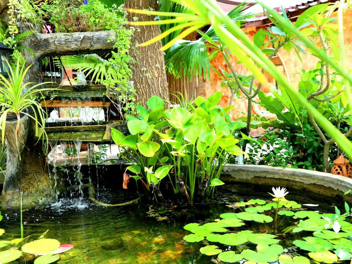 Baan Sabaaidee - Adult Friendly Hotel HHQ Buitenkant foto