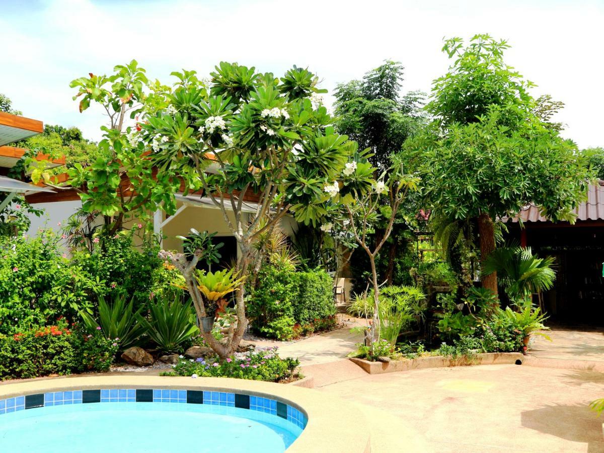 Baan Sabaaidee - Adult Friendly Hotel HHQ Buitenkant foto